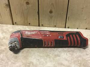 M12 12-Volt Lithium-Ion Cordless Oscillating Multi-Tool (Tool-Only) by Milwaukee Customer Returns See Pictures