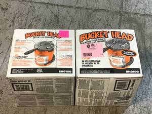 Lot o9f 2 5 Gal. 1.75-Peak HP WetDry Shop Vacuum Powerhead with Filter Bag and Hose (compatible with 5 Gal. Homer Bucket) by Bucket Head Customer Returns See Pictures