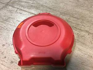Red Plastic Nesting Wreath Box by Sterilite Customer Returns See Pictures