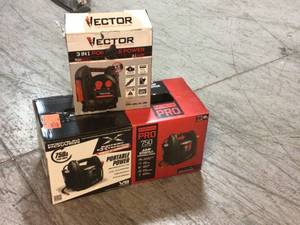 Lot of Assorted Portable Power Stations Customer Returns See Pictures
