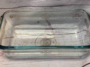 VINTAGE FIRE KING 5X9 PATTERNED LOAF PAN