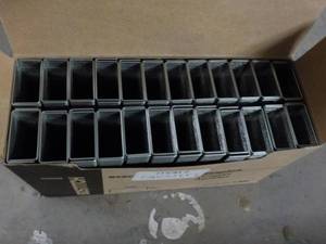 lot 164 image: Box of 2400 Bostitch Staples...