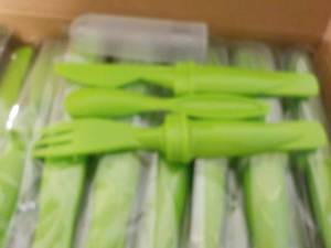 lot 313 image: Box of 50 Lime Green Plastic Cutler...