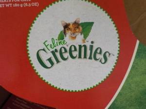 lot 329 image: Case of 12 - 6.3 oz Holiday Packs F...