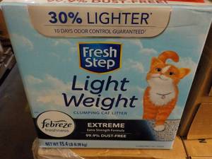 lot 335 image: 15.4 Box Fresh Step Light Weight Fe...