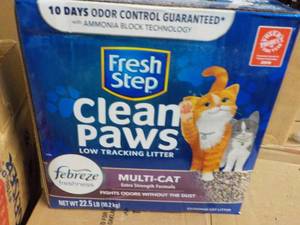 lot 336 image: 2 - 22.5 Boxes Fresh Step Clean Paw...