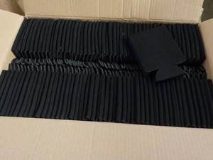 lot 422 image: Case of 100 Black Collapsible Can C...