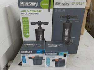 lot 452 image: 4 Bestway Pumps...