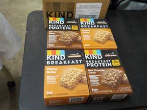 lot 254 image: Case of 32 KIND Breakfast Protein B...