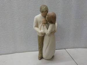 lot 288 image: Willow Tree Figurine 9 Tall...