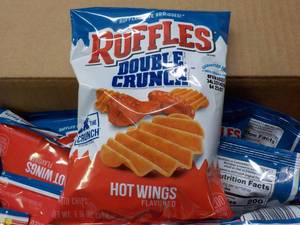 lot 478 image: Case of Ruffles Double Crunch Hot W...