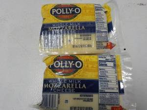 lot 489 image: 2 Frozen 32 oz Pkgs Polly O Mozzare...