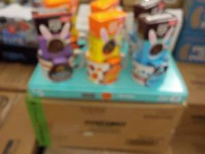 lot 537 image: 2 Cases Galerie Hershey Baking Mug ...