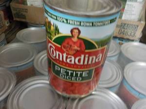 lot 562 image: 12 Pack 14.5 oz Cans Contadina Peti...