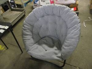 lot 7 image: Folding Cushion Chair- seat has sma...