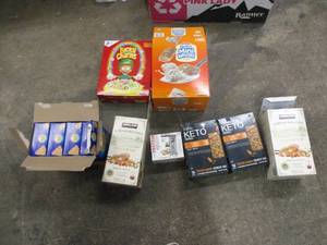 lot 33 image: Cereal, Protein Bars and Graham Cra...
