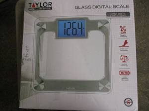lot 44 image: Taylor Bathroom Digital Scale...