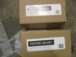 lot 74 image: 1.25 and 1.5 Foster Grant Reading G...