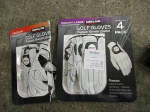 lot 93 image: 8 Left Land Kirkland Golf Gloves- M...