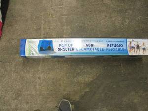 lot 101 image: Bahama Bay Pop Up Shelter (82 x 80 ...