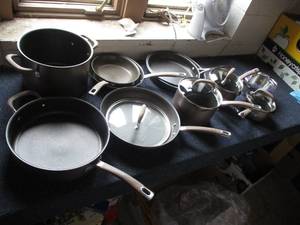 lot 136 image: Pots and Pans with some lids...