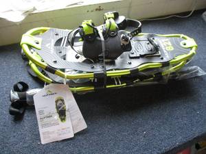 lot 148 image: AIPTrek 821 Small Snow Shoes...
