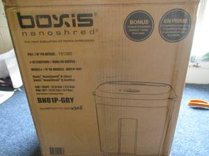 lot 150 image: Boxis Nano Shred Paper Shredder...