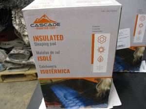 lot 202 image: Cascade Mountain Tech Insulated Sle...