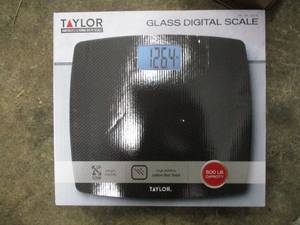 lot 208 image: Taylor Glass Digital Scale...