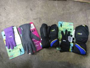 lot 220 image: Head Kids Gloves and Mittens...