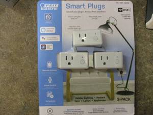 lot 234 image: Feit Electric Smart WIFI Plugs- 3 ...