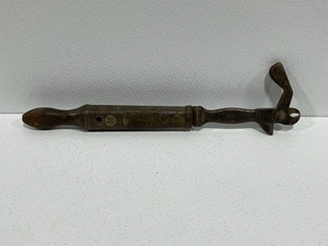lot 34 image: Giant Red Devil Nail Puller