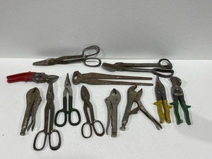 lot 47 image: Vise Grips, Tin Snips, Cutters