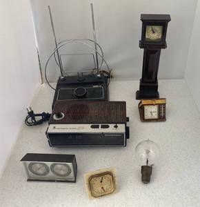 lot 63 image: Group Of Misc. Vintage Electronics And More