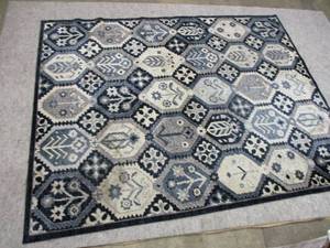 Henley 710 x 10 Area Rug- needs ...