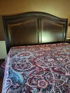 lot 12 image: Tall Headboard Queen Sleigh Bed