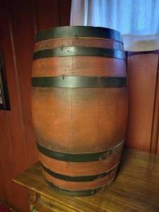 lot 84 image: Vintage Wooden Barrel Keg