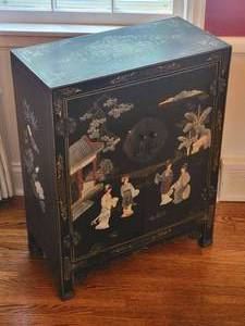 lot 15 image: East Asian Black Laquered Wood Cabinet