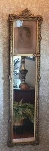 lot 90 image: Lovely Gold Gilt Mirror