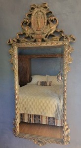 lot 91 image: Classical Gold Gilt Wall Mirror