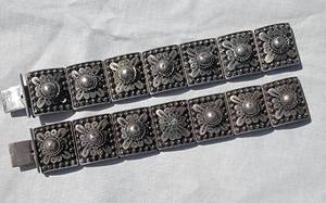 lot 47C image: Pair of Coiled Sterling Silver Siam Cuff Bracelets  141 grams