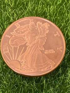 1oz .999 Copper Liberty Round