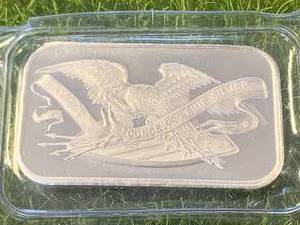 1oz .999 Silver Bar