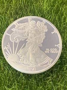1oz .999 Silver Round