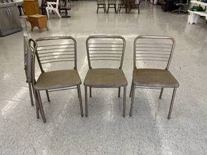 4 Vintage Cosco Fashionfold Chairs