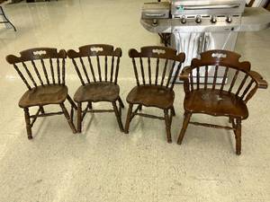 4 Chairs