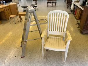 Stepladder & Patio Chair