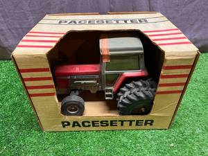 Pacesetter MF Tractor Decanter