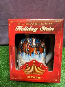 2005 Budweiser Holiday Stein