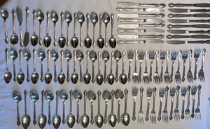 lot 49 image: 94 Piece Ecko Custom Stainless Flatware Set